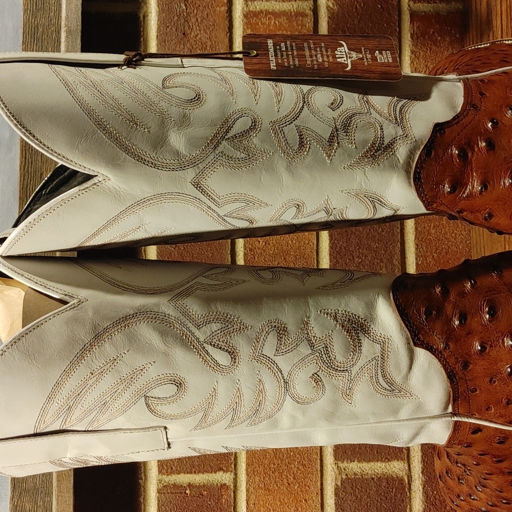 Ostrich Boots 11.5 NIB - Picture 6 of 8